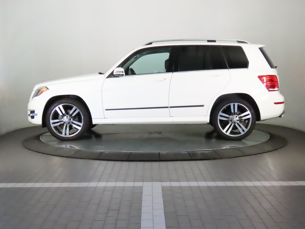 Thumbnail: 2015 Mercedes-Benz GLK - 2