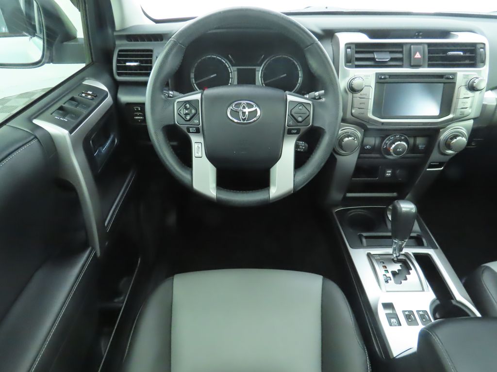 2018 Toyota 4Runner SR5 10