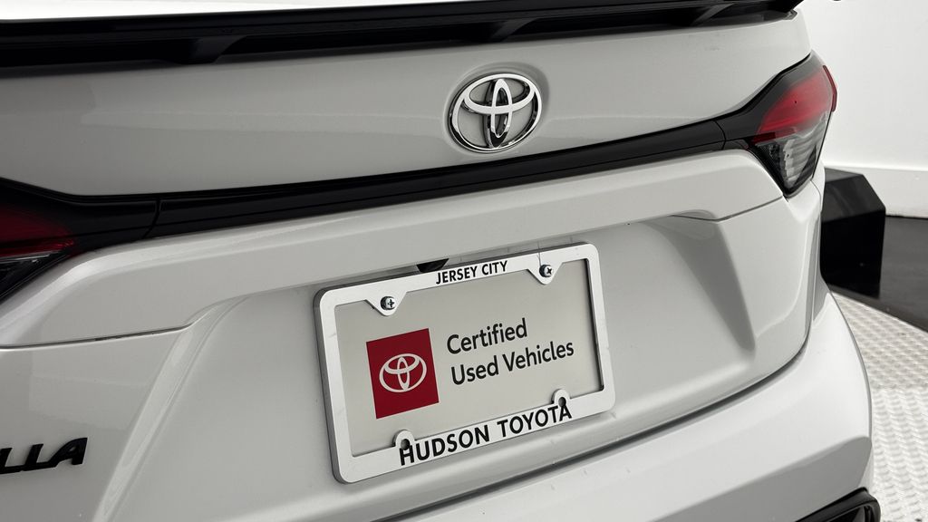 Thumbnail: 2025 Toyota Corolla - 6