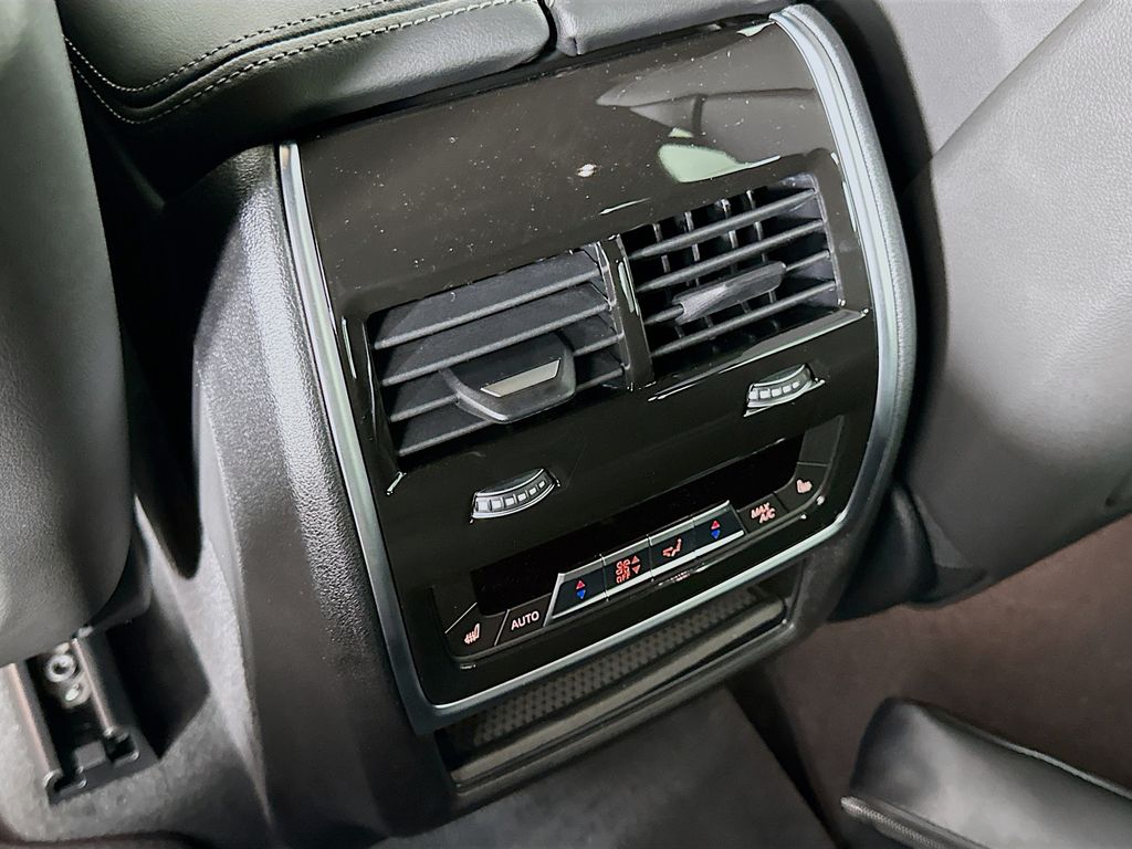 Thumbnail: 2026 BMW X5 - 18