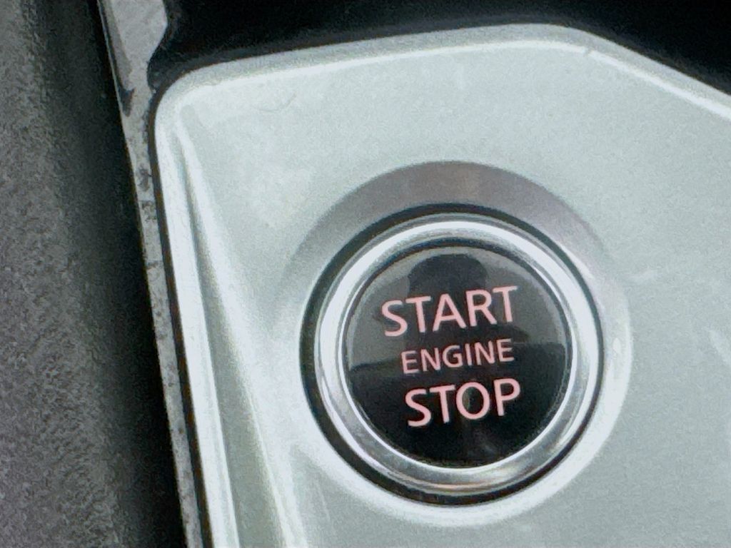 Used Car 2024 Nissan Altima  2.5 Sv For Sale Under $20,000 In Austin, Texas