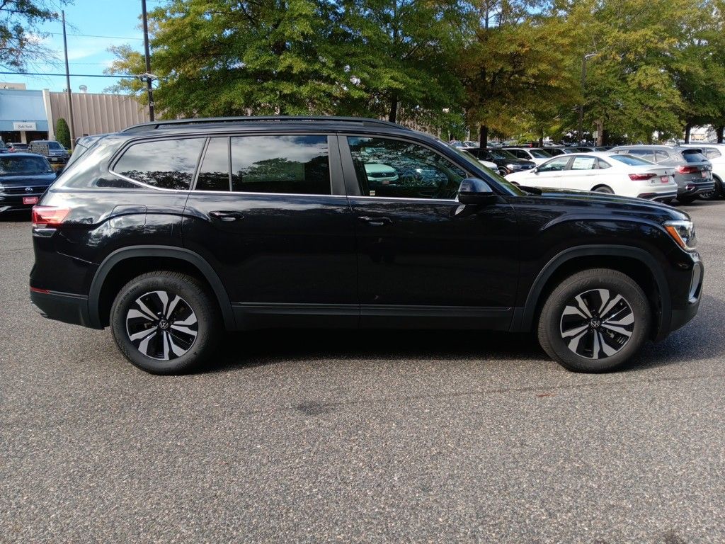 2025 Volkswagen Atlas 2.0T SE 6