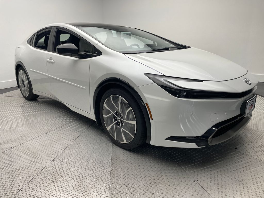 Thumbnail: 2025 Toyota Prius - 3