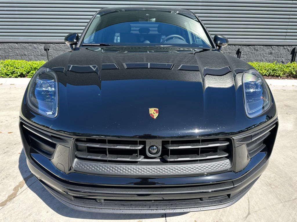 2025 Porsche Macan  7