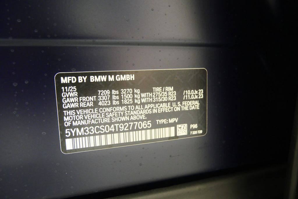 Thumbnail: 2026 BMW XM - 30