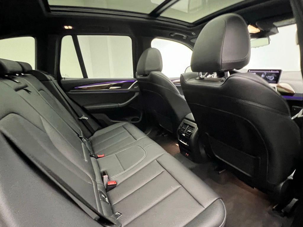 Thumbnail: 2023 BMW X3 - 8