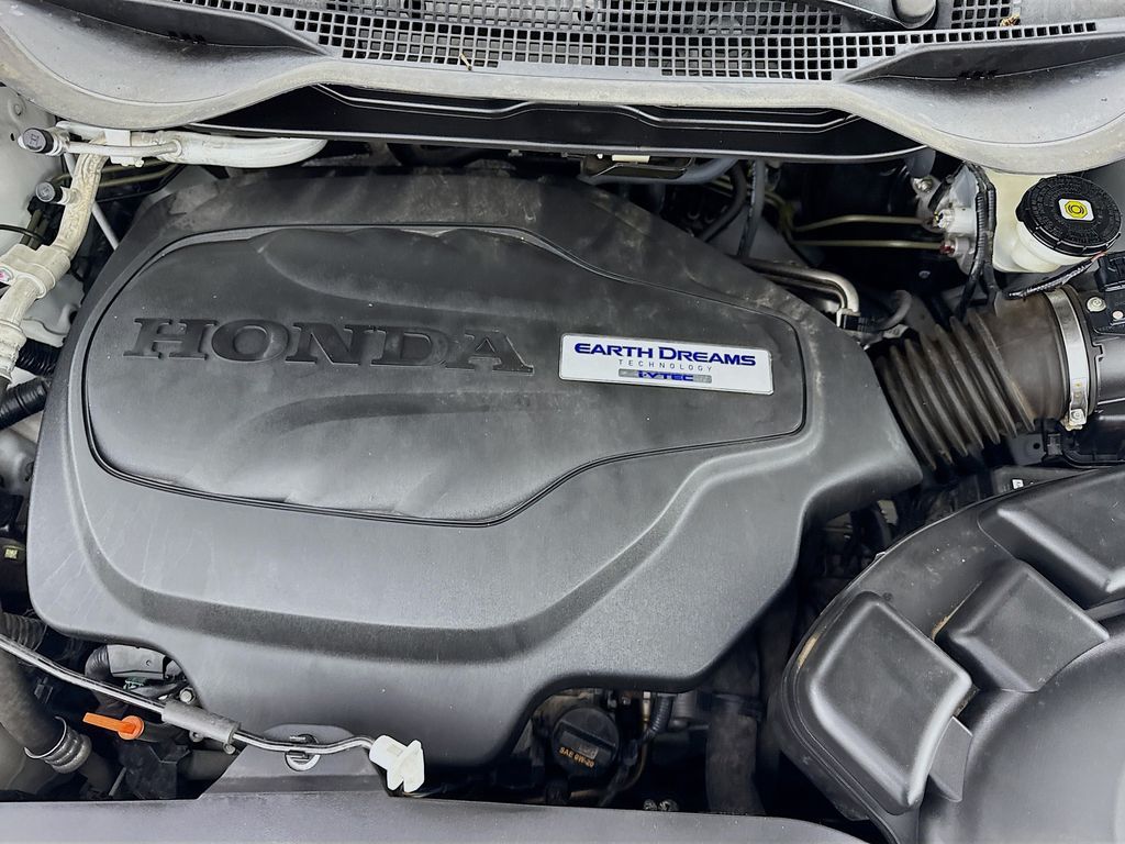 Used Car 2020 Honda Odyssey  Ex-l For Sale Under $30,000 In Austin, Texas