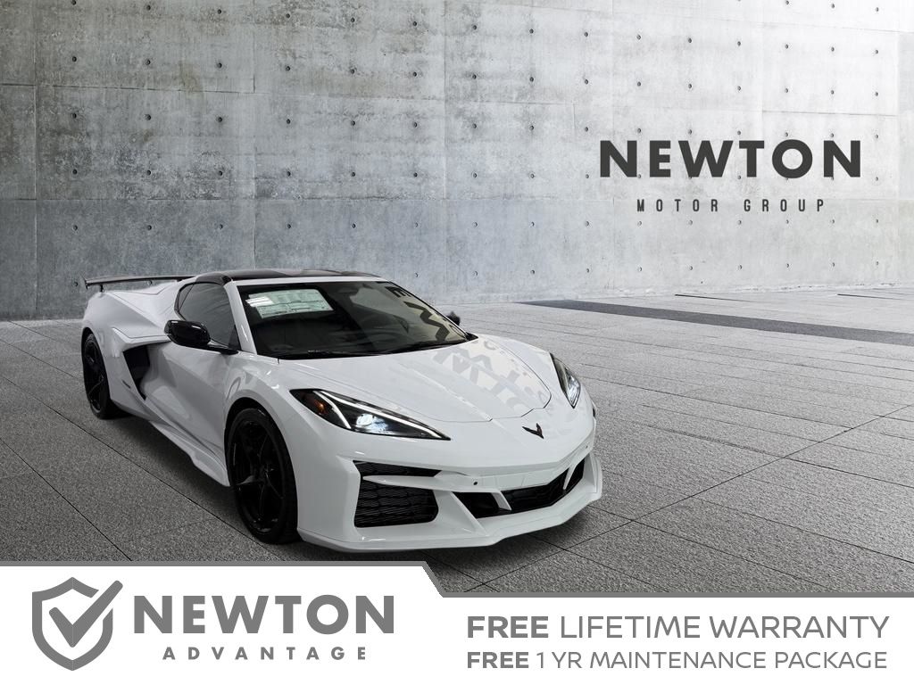 Arctic White 2026 Chevrolet Corvette E-Ray Coupe All-Wheel Drive 8-Speed Dual Clutch