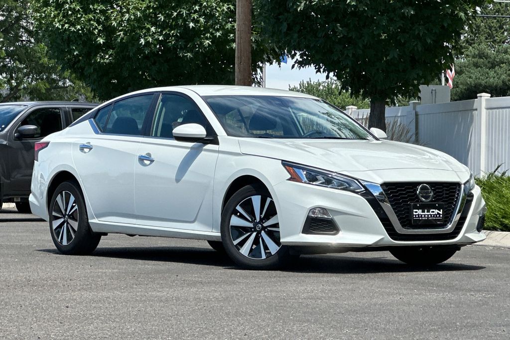 2022 Nissan Altima 2.5 SV AWD