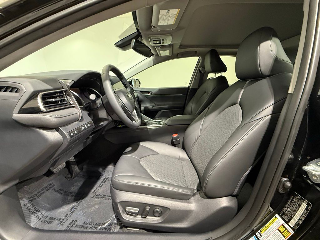 Thumbnail: 2024 Toyota Camry - 12