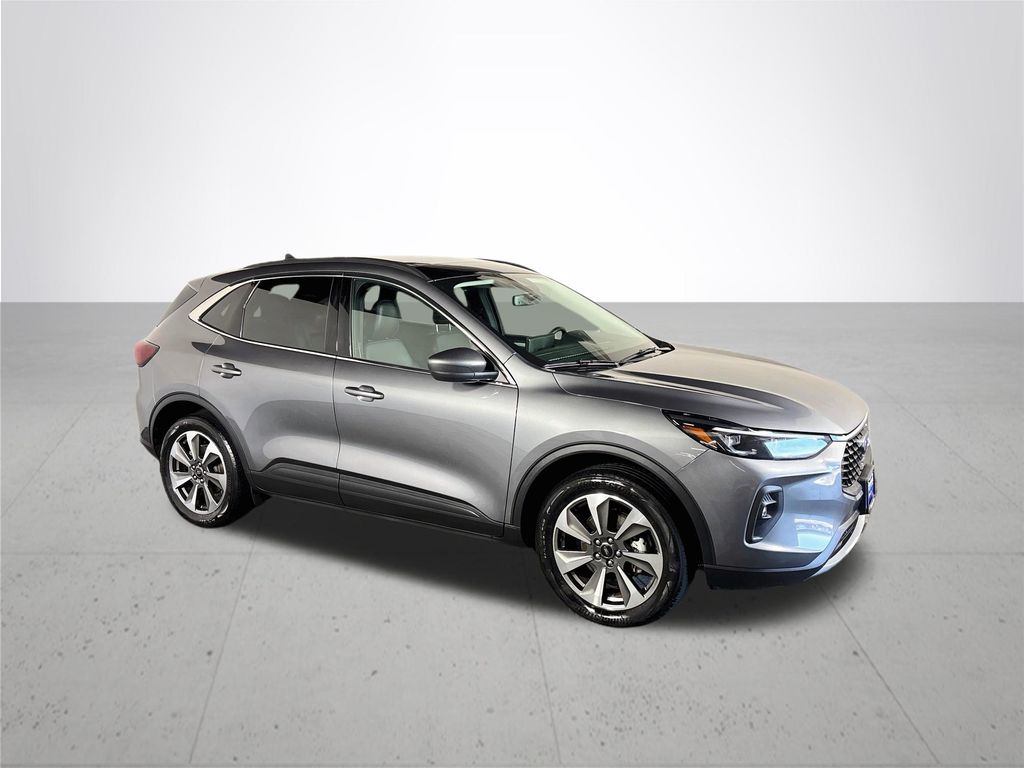 2025 Ford Escape Platinum