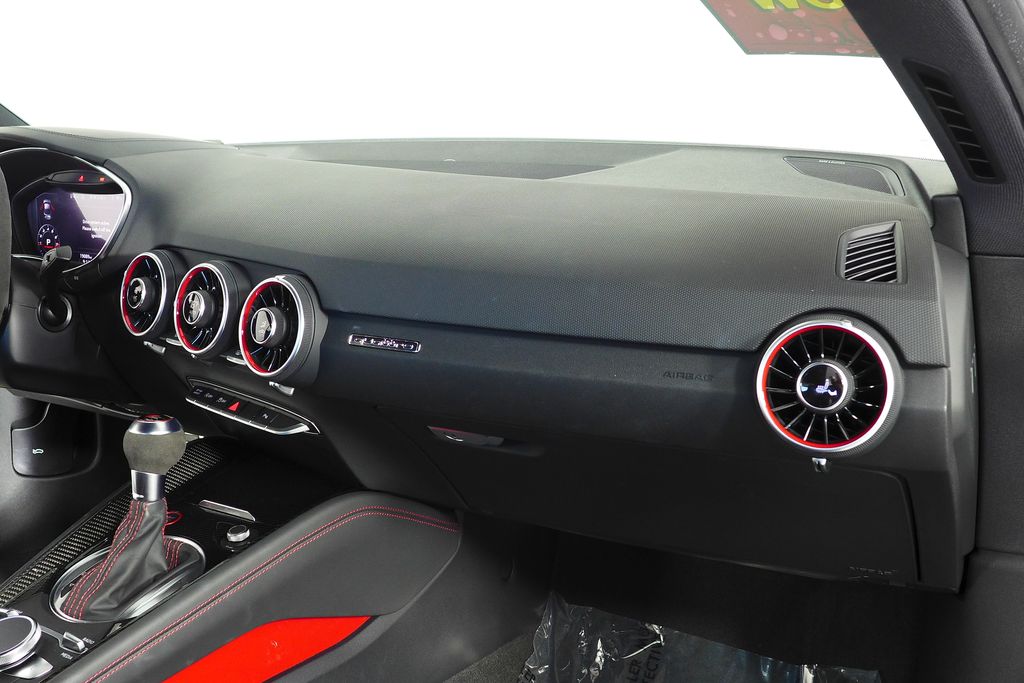 Thumbnail: 2022 Audi TTS - 14