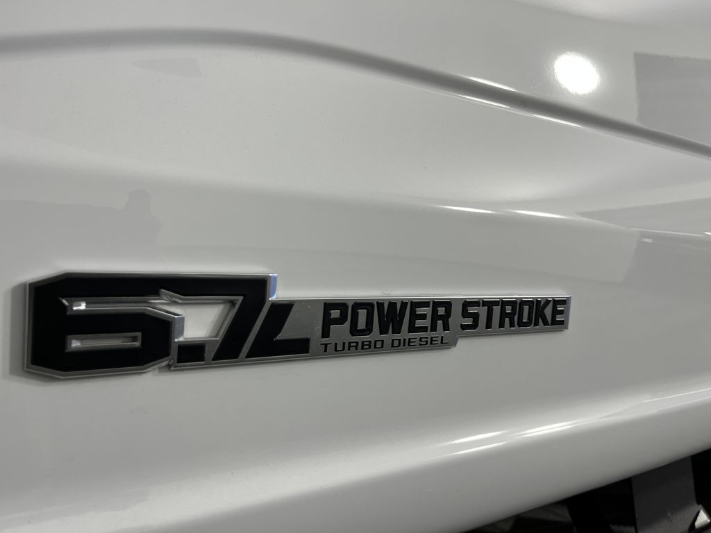 2025 Ford F-350 Crew Cab DRW 4WD Harbor Flatbed Truck for sale #9F0381 - photo 31