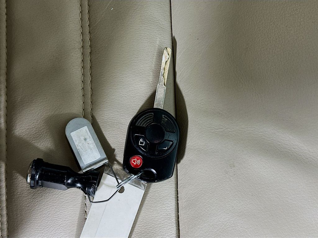 Used 2017 White Ford SE image 35