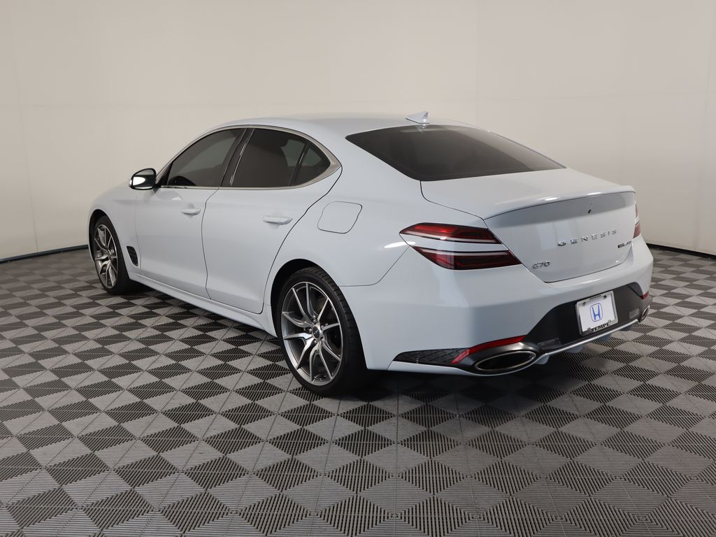 Thumbnail: 2022 Genesis G70 - 7