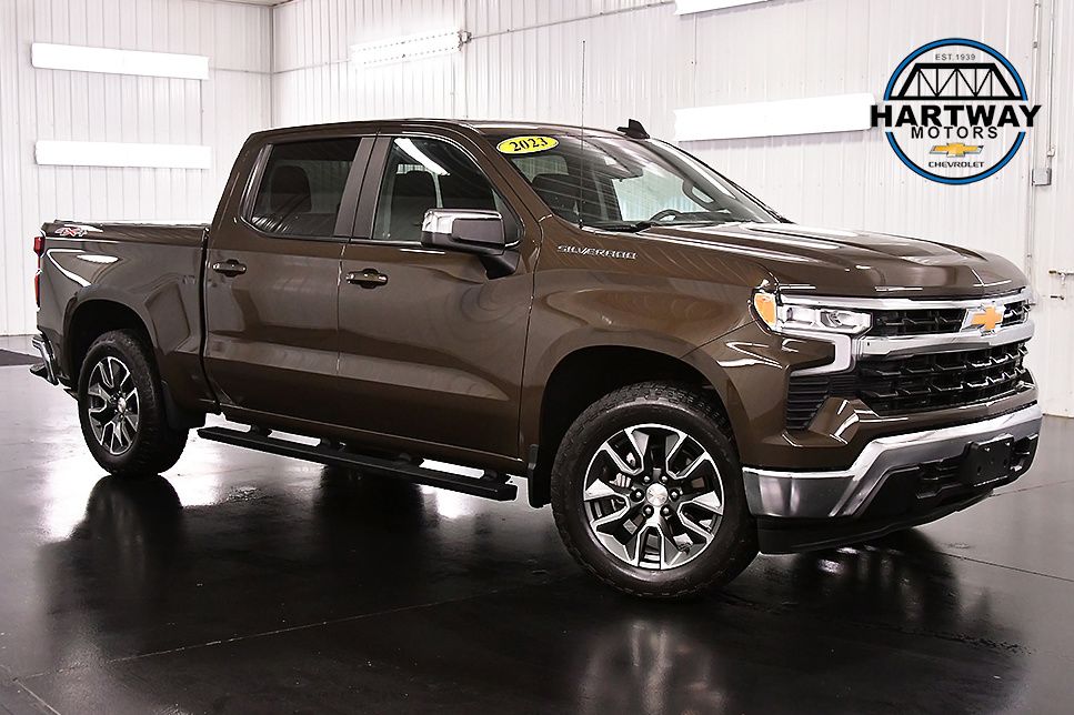 Harvest Bronze Metallic 2023 Chevrolet Silverado 1500 Pickup Truck Four-Wheel Drive 8-Speed Automatic