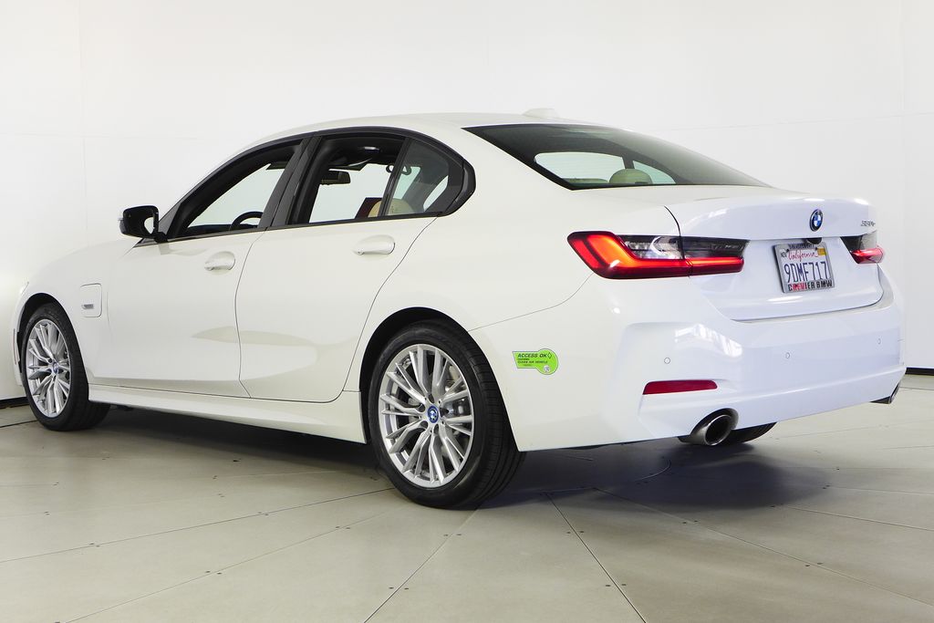 Thumbnail: 2023 BMW 3 Series - 9