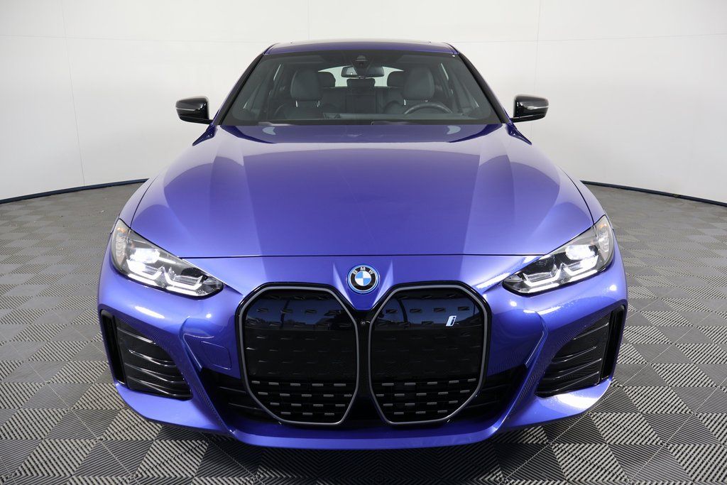 Thumbnail: 2024 BMW i4 - 2