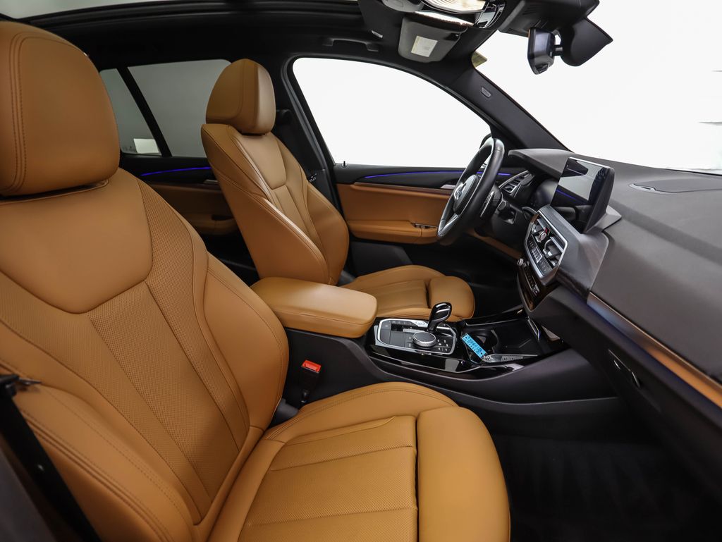 Thumbnail: 2023 BMW X3 - 31