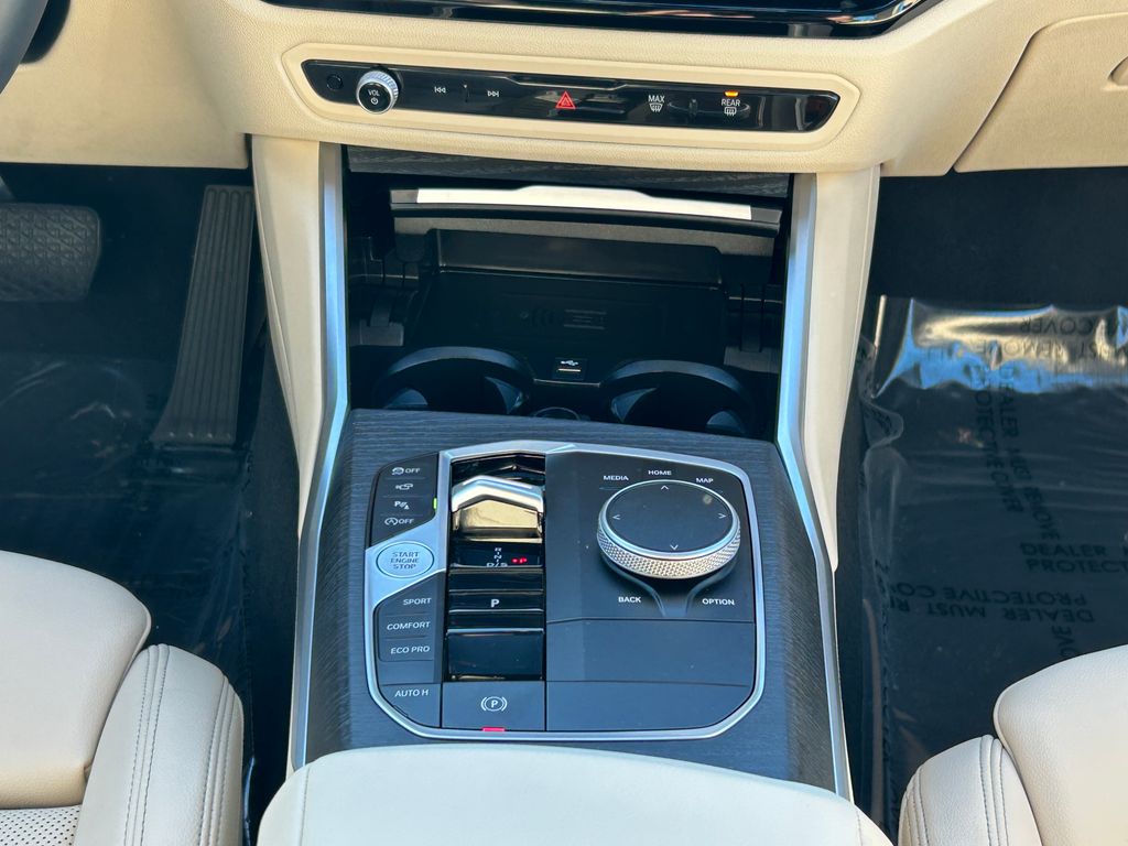 Thumbnail: 2025 BMW 4 Series - 28