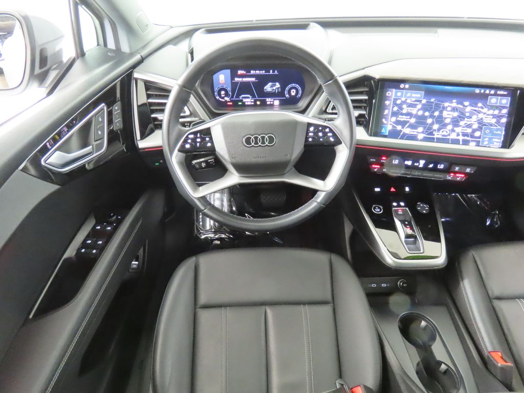 Thumbnail: 2023 Audi Q4 e-tron - 13