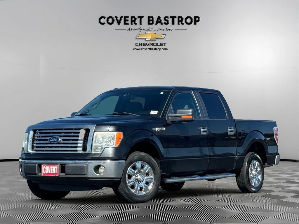 Tuxedo Black Metallic 2012 Ford F-150 Pickup Truck 4X2 6-Speed Automatic