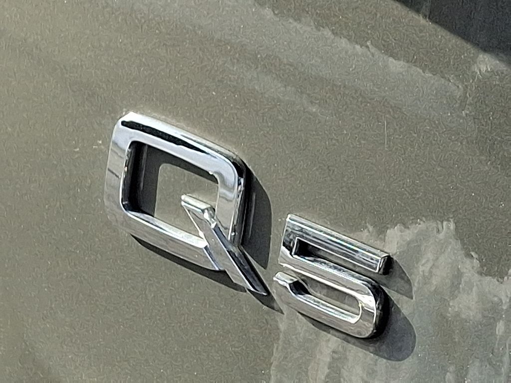 Thumbnail: 2023 Audi Q5 - 27