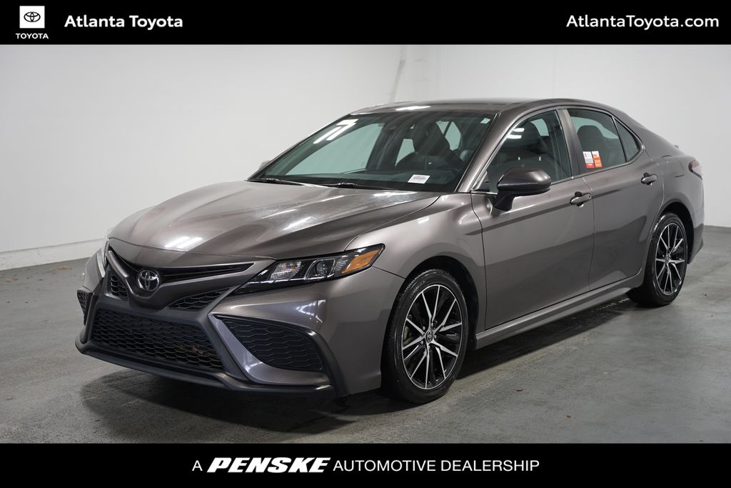 2021 Toyota Camry SE -
                Duluth, GA