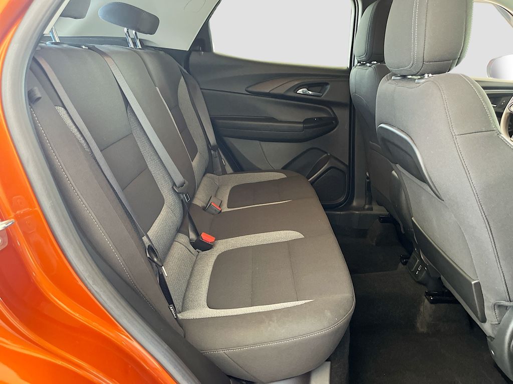 Used 2022 Red Chevrolet LT image 27