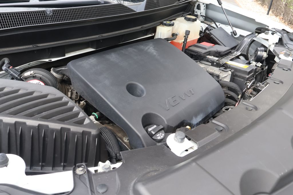 Thumbnail: 2020 Chevrolet Traverse - 14