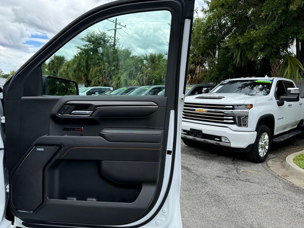 2023 GMC Sierra 1500 AT4 26