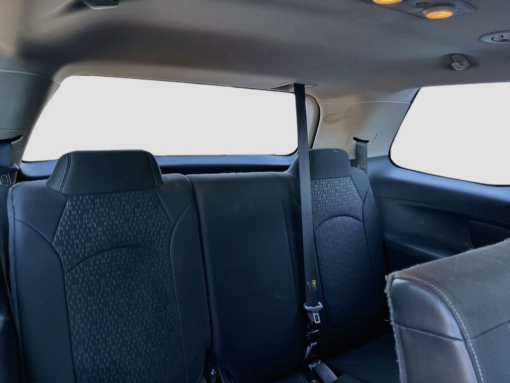 Used 2016 Black GMC SLE-1 image 25