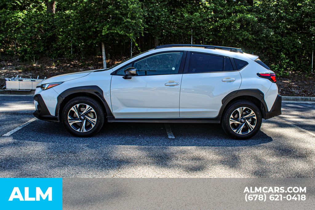 Used 2025 White Subaru Premium image 6