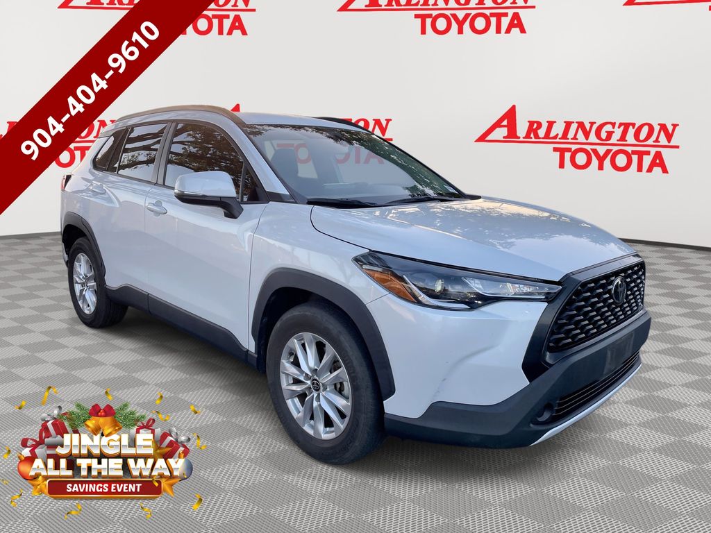 2022 Toyota Corolla Cross LE