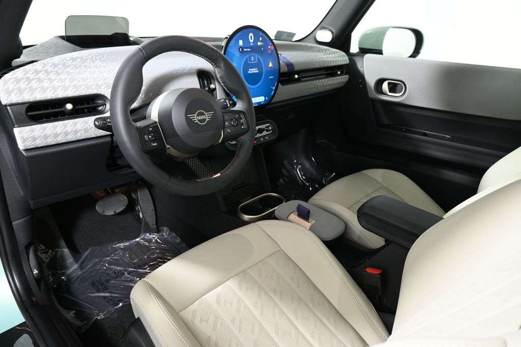 Thumbnail: 2025 MINI Cooper - 14