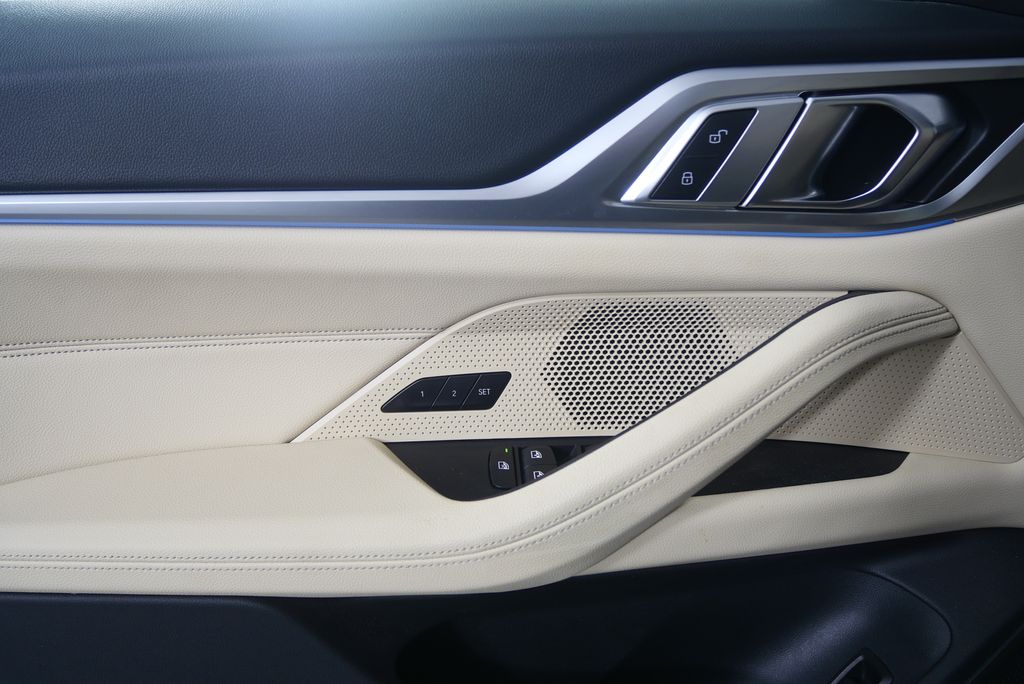 Thumbnail: 2024 BMW i4 - 8