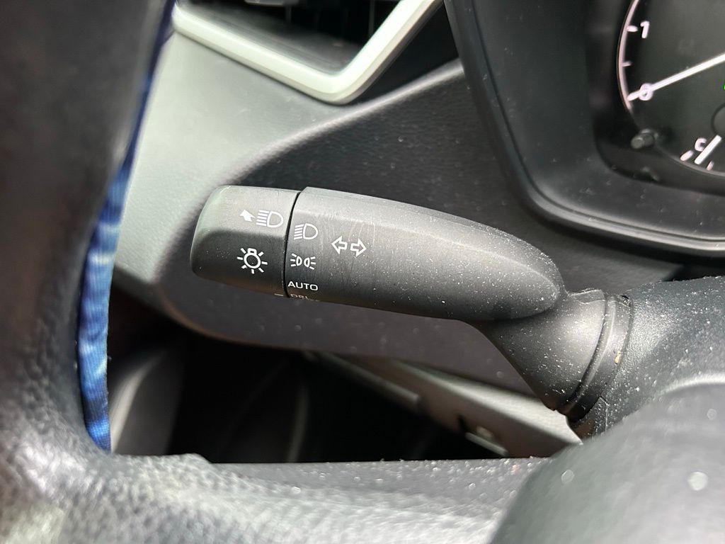 Thumbnail: 2025 Toyota Corolla - 21