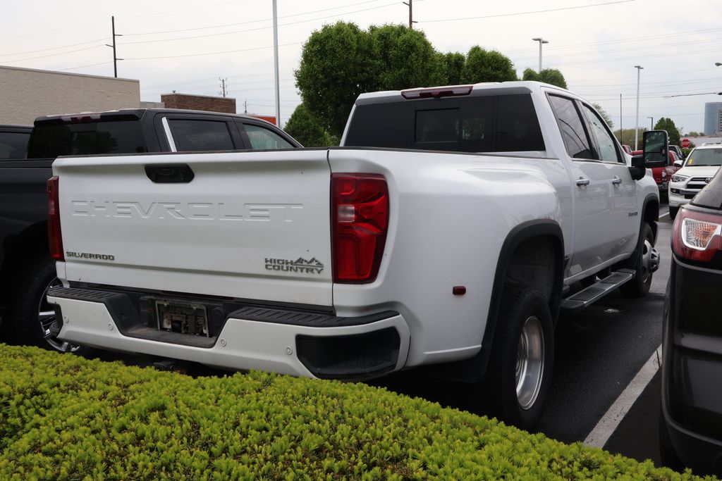 2022 Chevrolet Silverado 3500 High Country 10