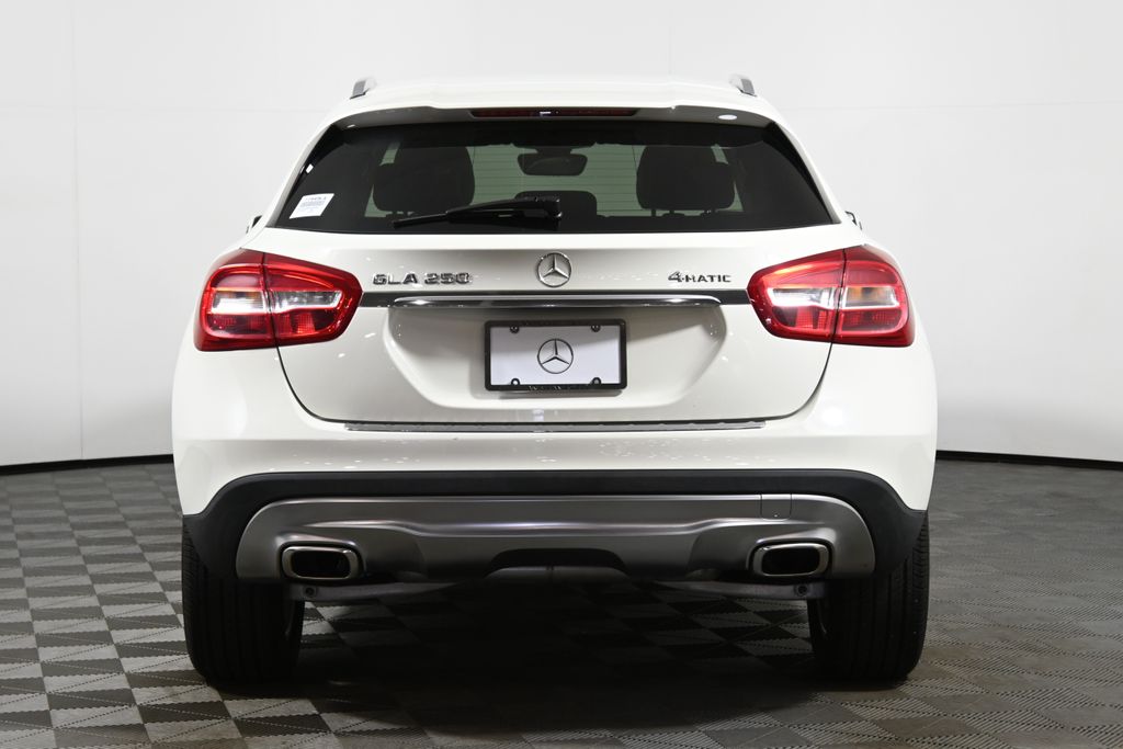 2016 Mercedes-Benz GLA 250 4MATIC 6