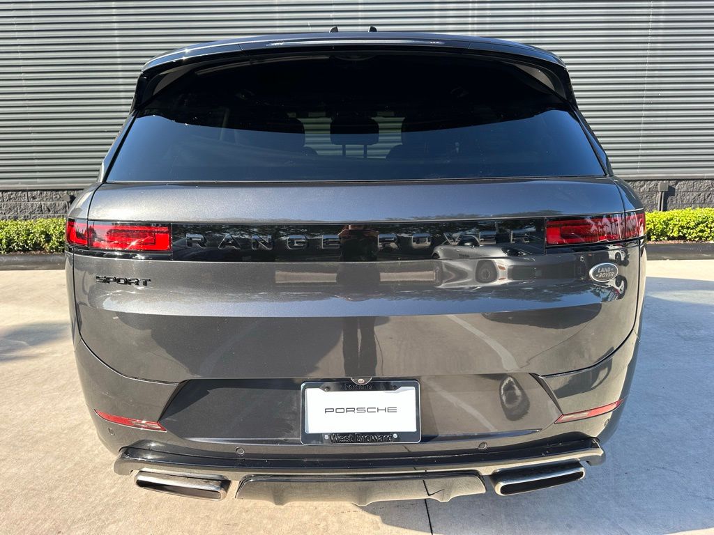 Thumbnail: 2023 Land Rover Range Rover Sport - 12