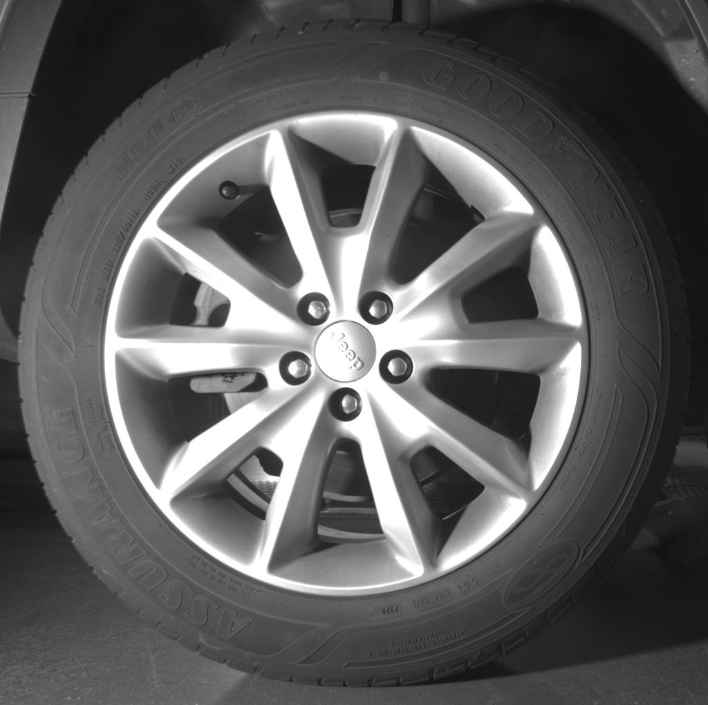 2018 Jeep Cherokee Limited Silver at Auto Express Mitsubishi