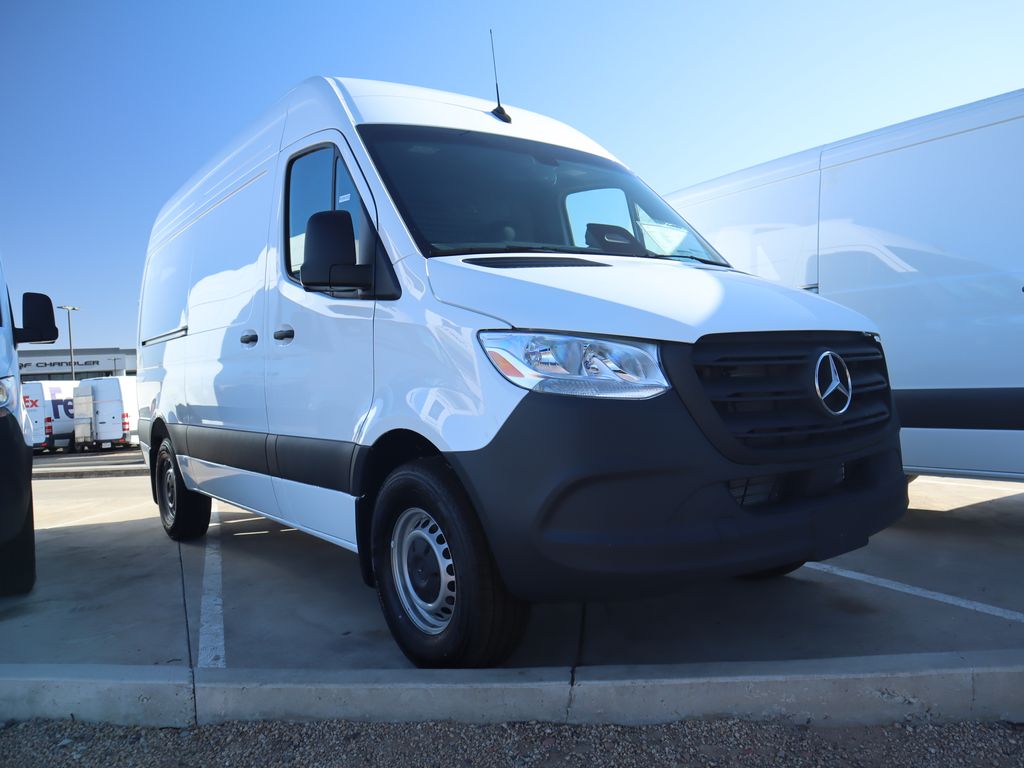 2025 Mercedes-Benz Sprinter 2500 3