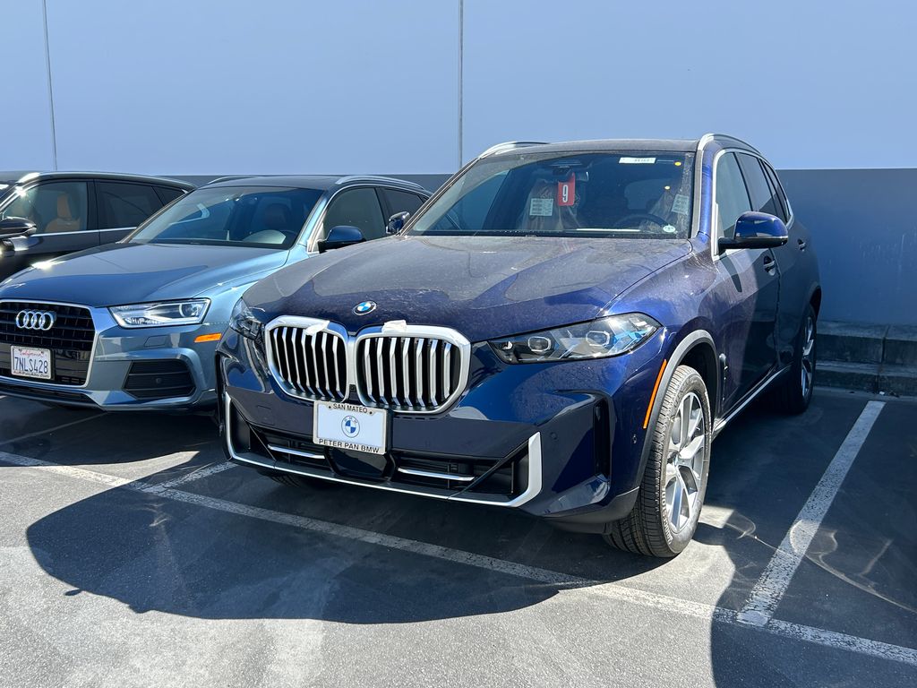 Thumbnail: 2026 BMW X5 - 2