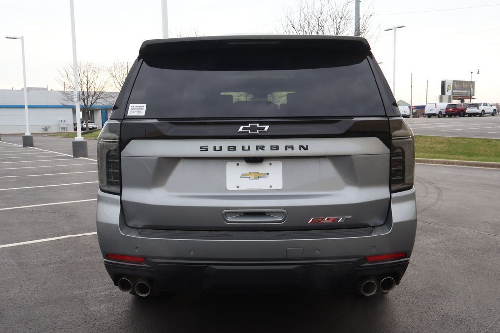 Thumbnail: 2026 Chevrolet Suburban - 6