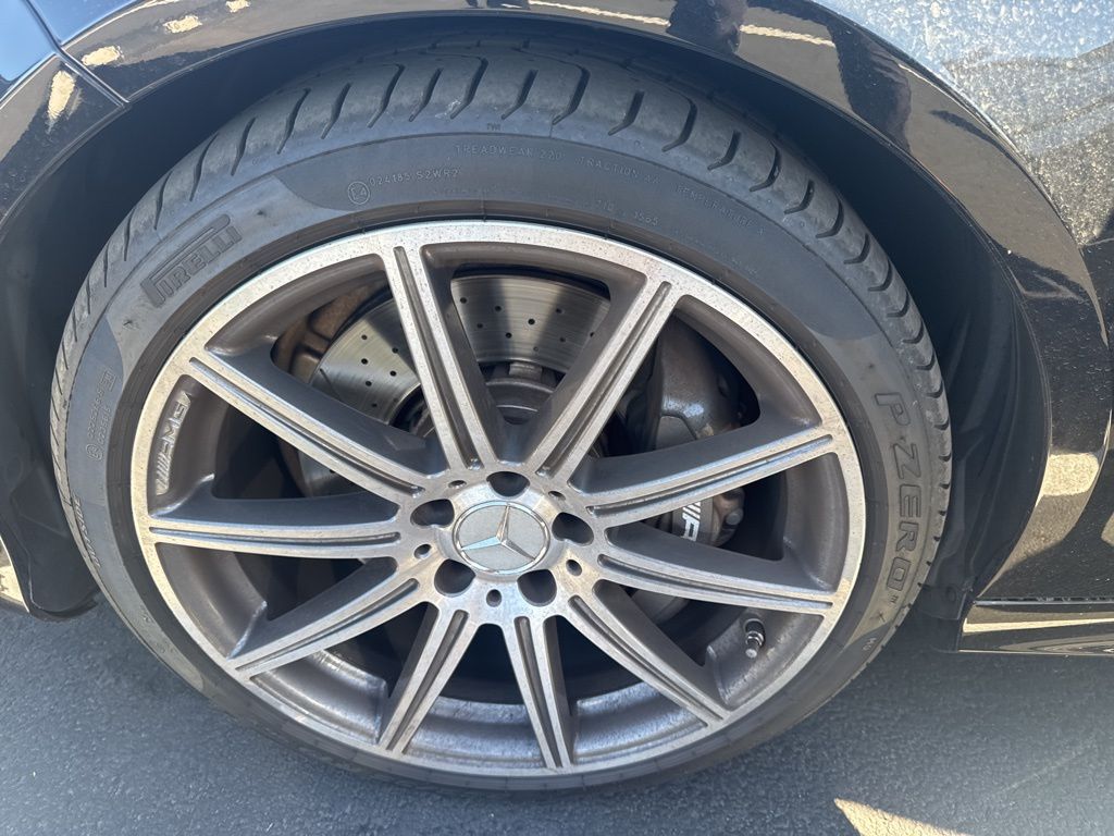 2014 Mercedes-Benz E-Class AMG E 63 7