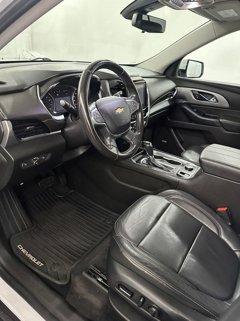 used 2019 Chevrolet Traverse car, priced at $20,985