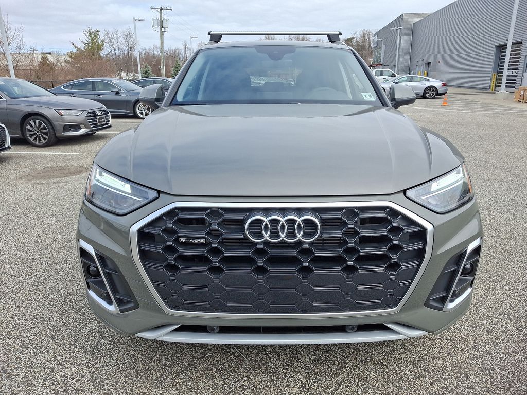 2025 Audi Q5 Premium 2