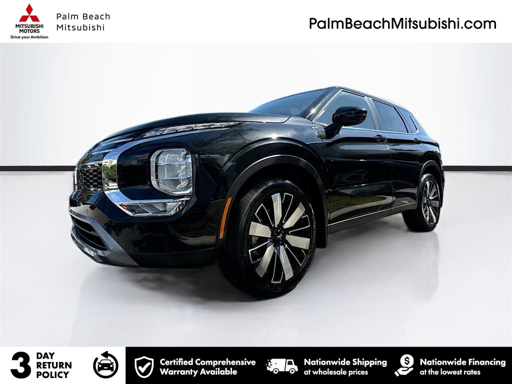 Black Diamond 2025 Mitsubishi Outlander SUV / Crossover Front-Wheel Drive Continuously Variable Transmission