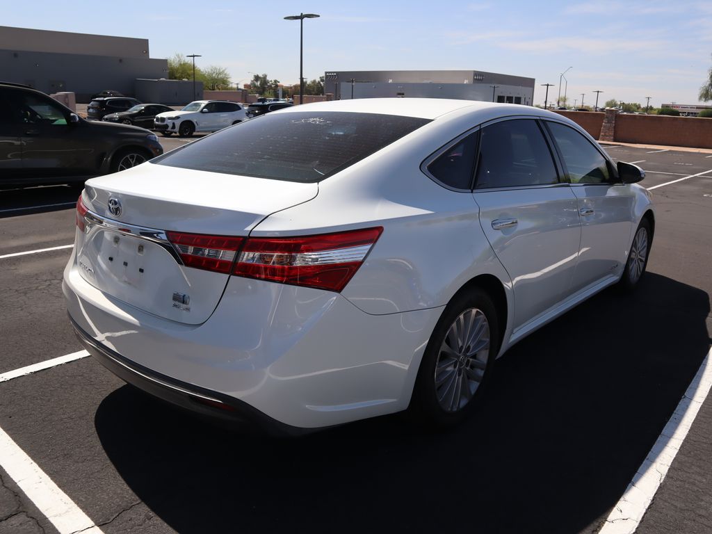 2014 Toyota Avalon XLE 4