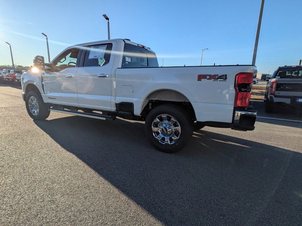 2026 Ford F-350 LARIAT